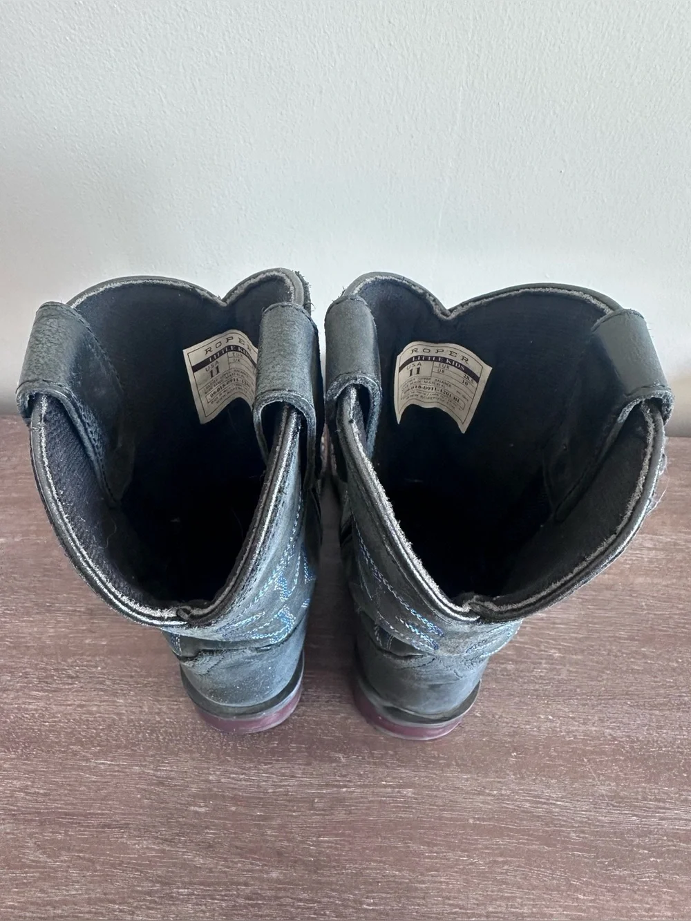 Boys Roper Black Western Cowboy Boots with Blue Stitching size 11